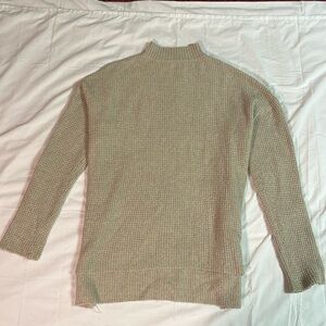 SO Super Oversized Waffle Knit sweater size M